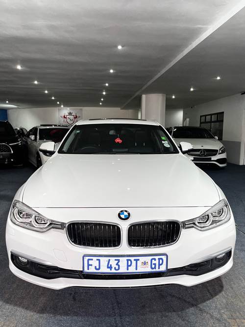 BMW 320i (F30) M-Sport Steptronic