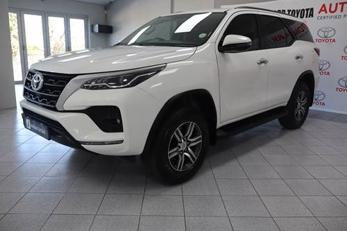 Toyota Fortuner V 2.4 GD-6 Raised Body Auto