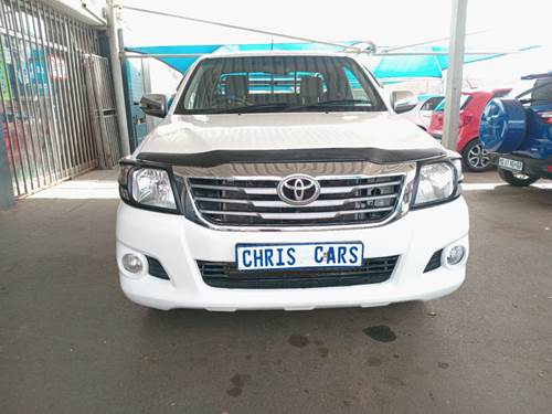 Toyota Hilux ( II) 2.5 D-4D SRX Xtra Cab