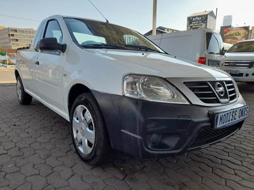Nissan NP200 1.6i Aircon
