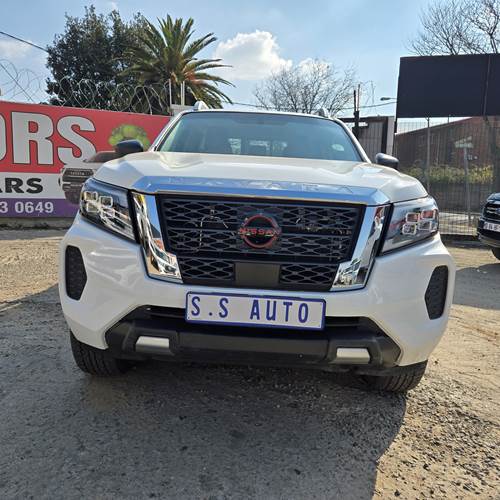 Nissan Navara 2.5 DDTi LE