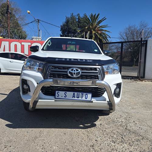 Toyota Hilux 2.4 GD-6 RB Raider Extra Cab Auto