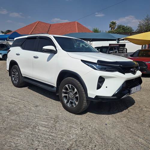 Toyota Fortuner V 2.8 GD-6 VX Auto