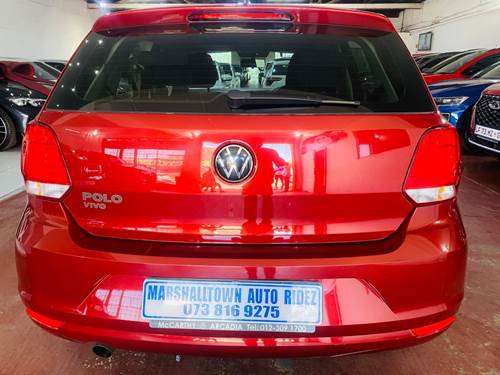 Volkswagen (VW) Polo Vivo 1.4 Hatch Comfortline 5 Door
