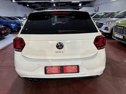 Volkswagen (VW) Polo GTi 2.0 DSG (147 kW)