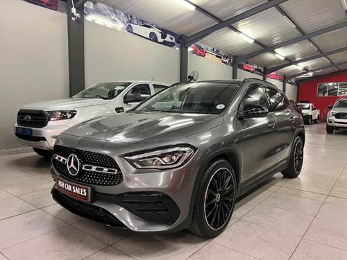 Mercedes Benz GLA 200