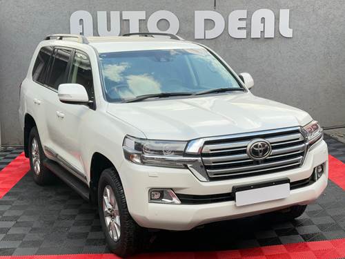 Toyota Land Cruiser 200 VX V8 4.5D Twin Turbo Auto