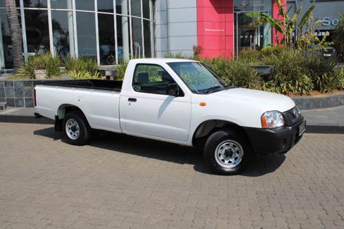 Nissan Hardbody NP300 2.0i LWB Single Cab