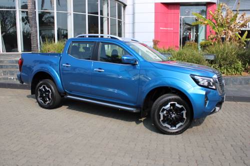 Nissan Navara 2.5D LE Double Cab Auto 4x4