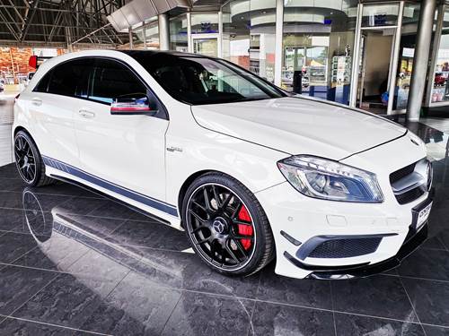 Mercedes Benz AMG A45 