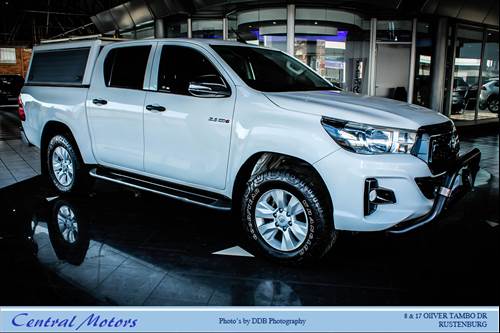 Toyota Hilux 2.4 GD-6 SRX Double Cab Auto 4x4