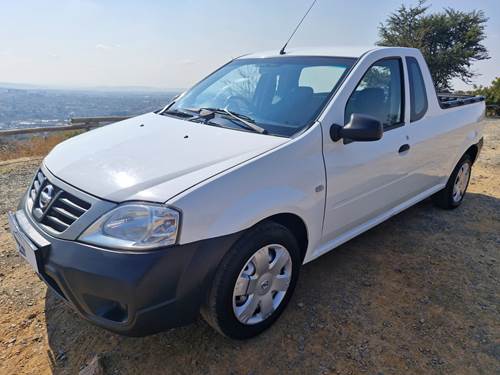 Nissan NP200 1.6 (8V)