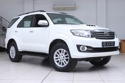 Toyota Fortuner III 2.5 D-4D VNT Raised Body
