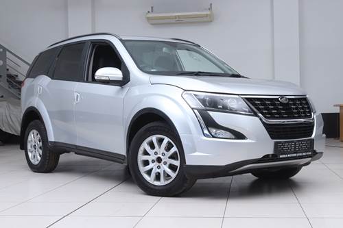 Mahindra XUV 500 2.2d (W8) mHawk 7 Seater