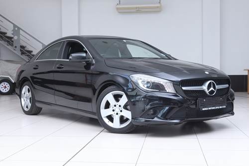 Mercedes Benz CLA 200 Auto