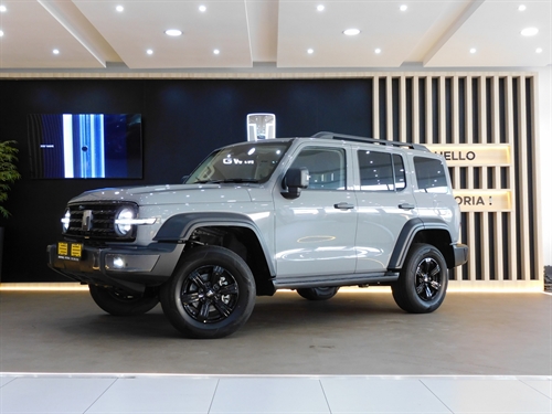 GWM Tank 300 2.0T Super Luxury Hybrid Auto 4x4