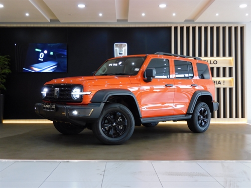 GWM Tank 300 2.0T Super Luxury Auto 4x4