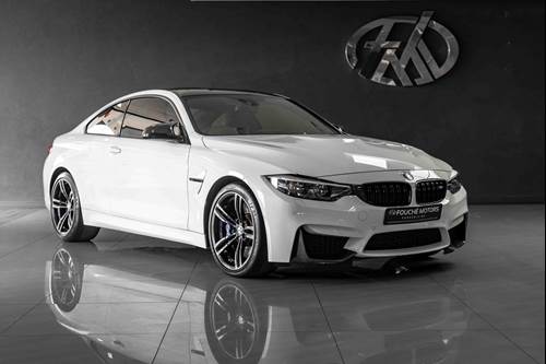 BMW M4 Coupe M-DCT