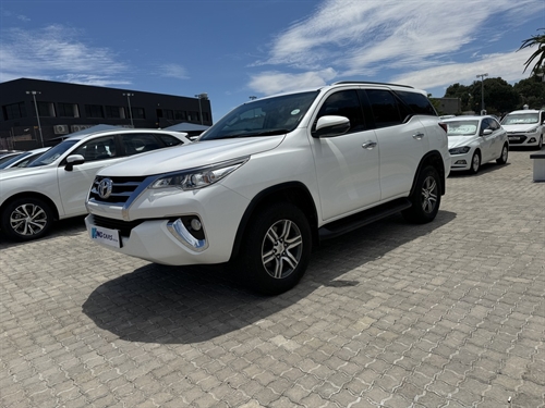Toyota Fortuner IV 2.4 GD-6 4x4 Auto