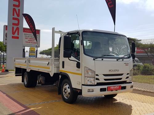 Isuzu NPR 400 AMT