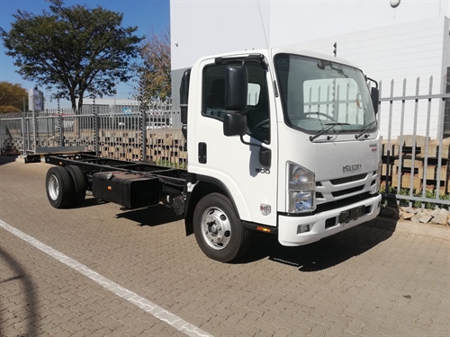 Isuzu NQR 500 - Auto / Manual Tansmission