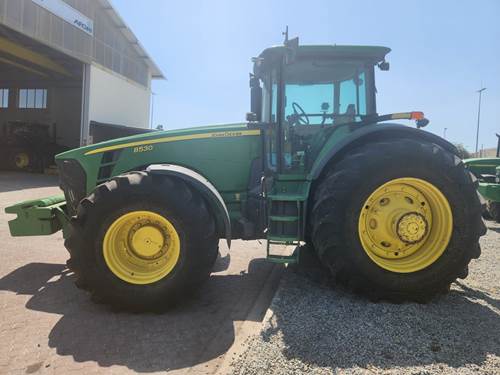 John Deere 8530 (Agric)