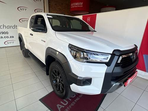 Toyota Hilux 2.8 GD-6 RB Legend Extra Cab