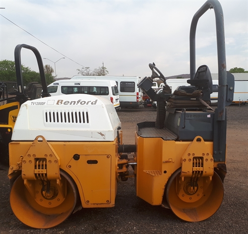 Benford Terex TV12 Roller (Construction)