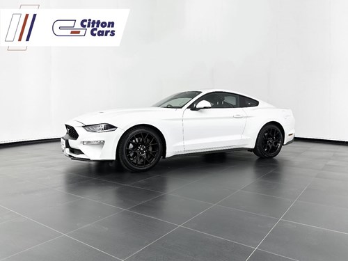 Ford Mustang 2.3 Auto
