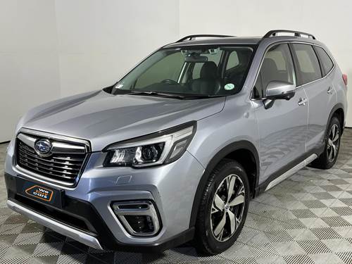 Subaru Forester 2.0i S ES CVT 
