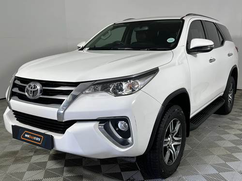 Toyota Fortuner IV 2.4 GD-6 Raised Body