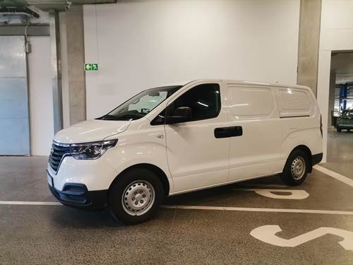 Hyundai H1 2.5 CRDi 3 Seater Panel Van with A/C Auto