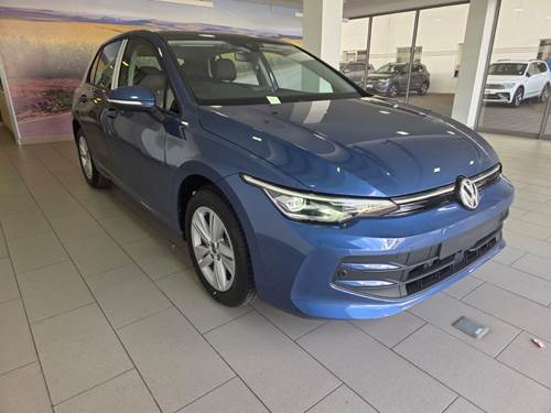 Volkswagen (VW) Golf 8 1.4 TSi Life + Tiptronic (110kW)