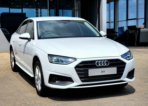 Audi A4 2.0 T FSi S-Tronic (35 TFSI)