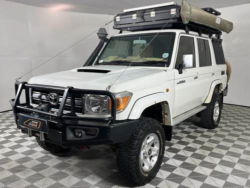 Toyota Land Cruiser 76 4.5 Diesel Station Wagon