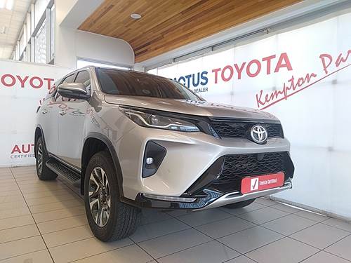 Toyota Fortuner VI 2.4GD-6 Raised Body Auto