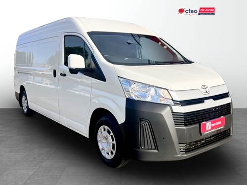 Toyota Quantum 2.8 SLWB Panel Van