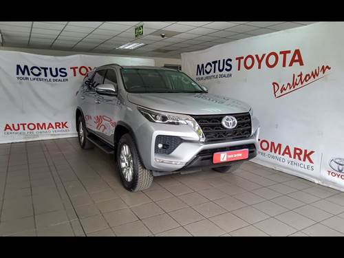Toyota Fortuner V 2.8 GD-6 Raised Body Auto