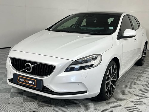 Volvo V40 Cross Country T4 Momentum Geartronic