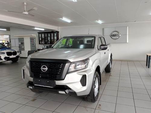 Nissan Navara 2.5 DDTi SE Double Cab