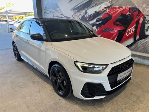 Audi A1 Sportback 1.0 T FSi Black Edition S-tronic (30 TFSI)