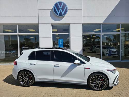 Volkswagen (VW) Golf 8 GTi 2.0 TSi DSG