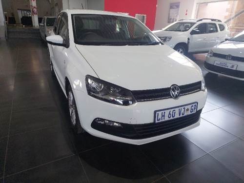 Volkswagen (VW) Polo Vivo 1.6 Hatch Comfortline Tiptronic 5 Door
