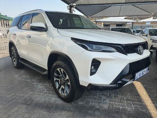 Toyota Fortuner VI 2.4GD-6 Raised Body Auto