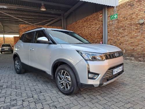 Mahindra XUV 300 1.5D (W8)