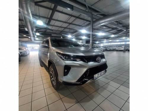 Toyota Fortuner VI 2.4GD-6 Raised Body Auto