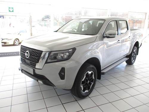Nissan Navara 2.5D LE Double Cab Auto 4x4