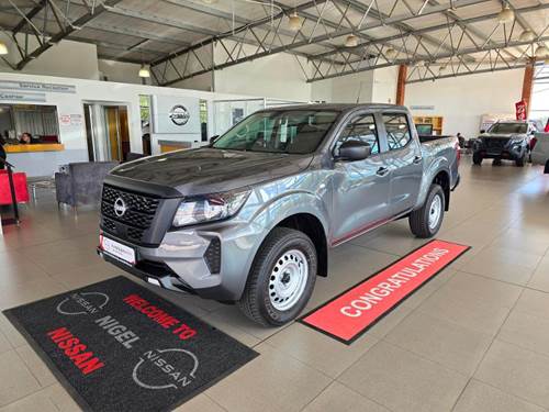 Nissan Navara 2.5 DDTi SE Double Cab Auto