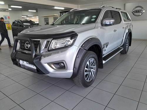 Nissan Navara 2.3D Double LE Cab Auto