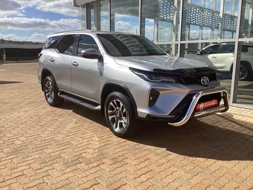Toyota Fortuner VI 2.4GD-6 Raised Body Auto